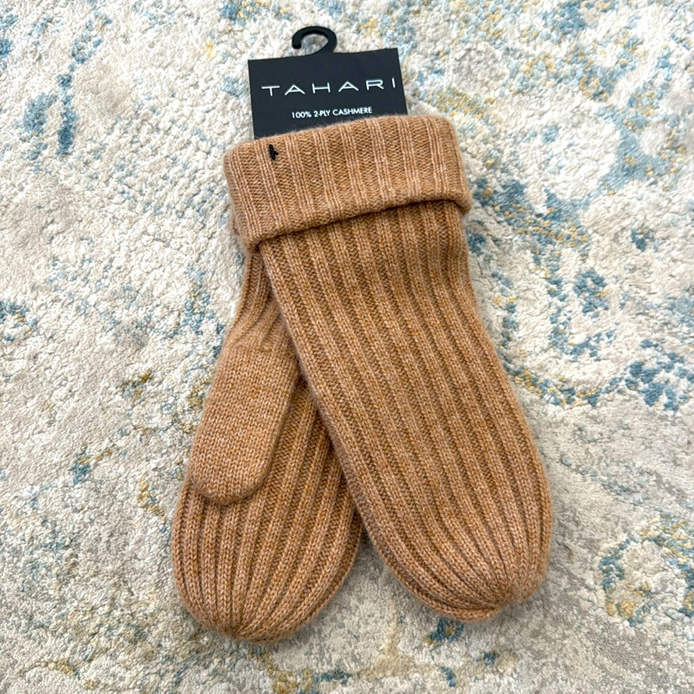 NEW TAHARI 100% 2-ply Cashmere Tan Mittens